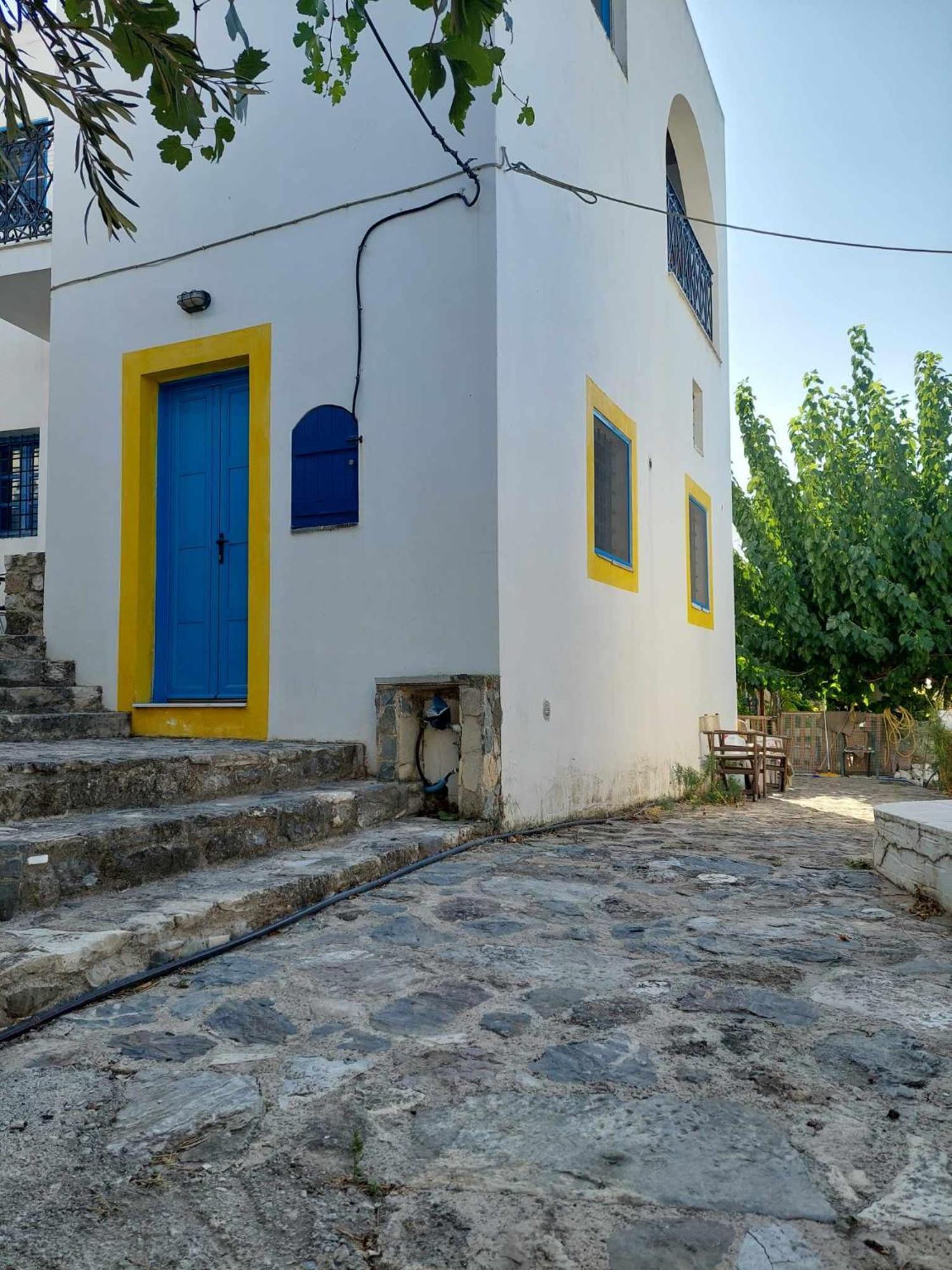 Seaview Villa Asfendiou Exterior photo